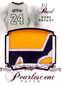 2017 Leaf Pearl - Pearlescent Patch Holo Purple #PP-18 Kobe Bryant Front