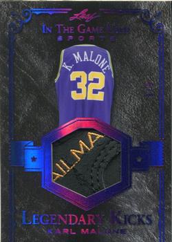 2018 Leaf In The Game Used Sports - Legendary Kicks Relics Purple Prismatic #LK03 Karl Malone Front