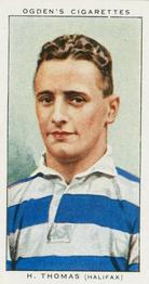 1935 Ogden's Football Club Captains #45 Harold Thomas Front