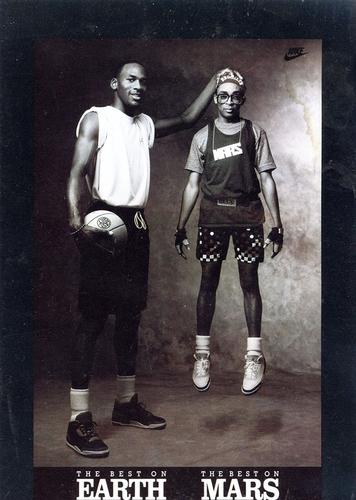 1982-92 Nike Poster Cards #290874 Michael Jordan / Spike Lee Front