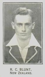 1925-28 Barratt & Co. Cricketers, Footballers & Teams #NNO Roger Blunt Front