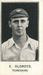 1925-28 Barratt & Co. Cricketers, Footballers & Teams #NNO Edgar Oldroyd Front