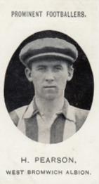1907 Taddy & Co. Prominent Footballers, Series 1 #NNO Hubert Pearson Front