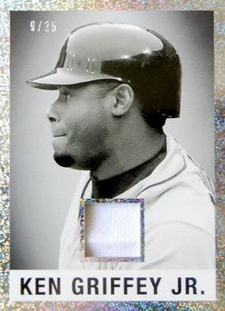 2022 Leaf In The Game Used Sports - 1960 Leaf Relics Silver #LM-21 Ken Griffey Jr. Front