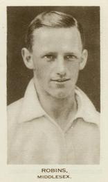1935 United Services Interesting Personalities #4 Walter Robins Front