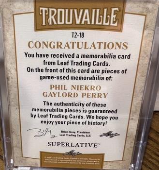 2023 Leaf Superlative Sports - Trouvaille 2 Platinum Spectrum Holofoil #T2-18 Phil Niekro / Gaylord Perry Back