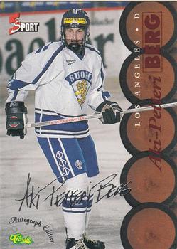 1995-96 Classic Five Sport Signings #S72 Aki-Petteri Berg Front