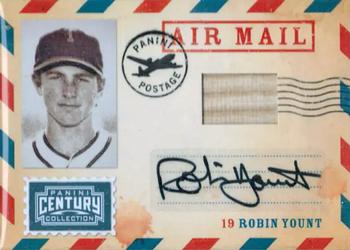 2010 Panini Century - Air Mail Bats Autographs #5 Robin Yount Front