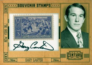 2010 Panini Century - Baseball Three Cent Stamp Autographs #48 Gary Carter Front