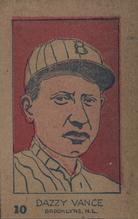 1926-27 W512 #10 Dazzy Vance Front