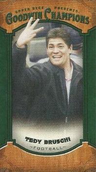2014 Upper Deck Goodwin Champions - Mini Green Lady Luck Back #95 Tedy Bruschi Front