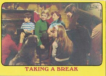 1971 O-Pee-Chee The Partridge Family #7 Taking a Break Front