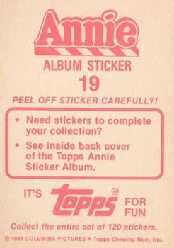 1982 Topps Annie Stickers #19 Annie Album Sticker 19 Back
