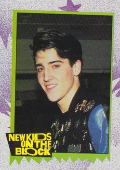 1990 Topps New Kids on the Block Series 2 #124 NKOTB Quiz #25 Front