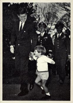 1964 Topps John F. Kennedy #14 Pres. Kennedy And Son Front