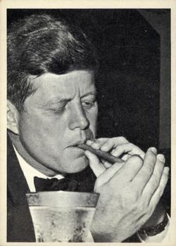 1964 Topps John F. Kennedy #34 Taking Break Front