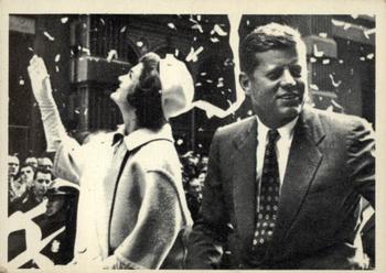 1964 Topps John F. Kennedy #74 Sen. & Mrs. Kennedy In N.Y. During Campaign Front
