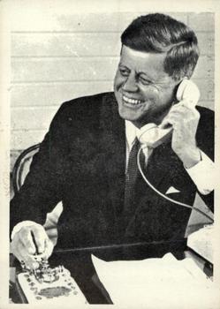 1964 Topps John F. Kennedy #76 Pres. Kennedy On The Phone W/ His Daughter Front
