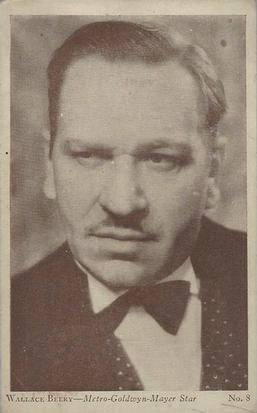 1932 Drake's Cake Movie Stars (D32) #8 Wallace Beery Front
