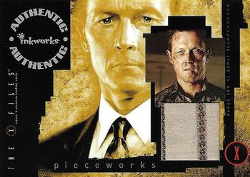 2003 Inkworks X-Files Season 9 - Pieceworks Costumes #PW2 Doggett Front