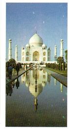 1984 Brooke Bond Features of the World #24 Taj Mahal Front