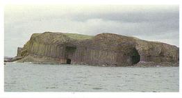 1984 Brooke Bond Features of the World #33 Fingals Cave - Isle of Staffa. Scotland Front