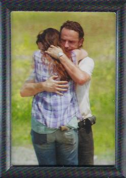 2014 Cryptozoic The Walking Dead Season 3 Part 1 - Grimes Family Shadowbox #GF-05 Holding On Front