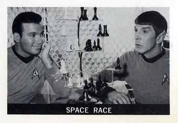 1967 Leaf Star Trek #18 Space Race Front