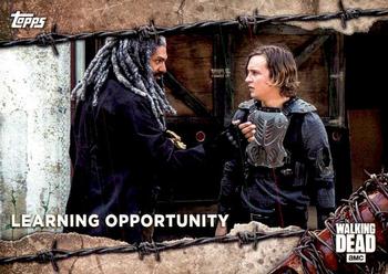 2017 Topps The Walking Dead Season 7 #7 Learning Opportunity Front