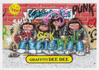2017 Topps Garbage Pail Kids Battle of the Bands #7b Graffiti Dee Dee Front