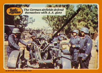 1969 A&BC Battle of Britain #62 The German airfields defend themselves with A.A. guns Front