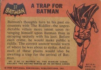1966 O-Pee-Chee Batman (Black Bat Logo) #37 A Trap for Batman Back