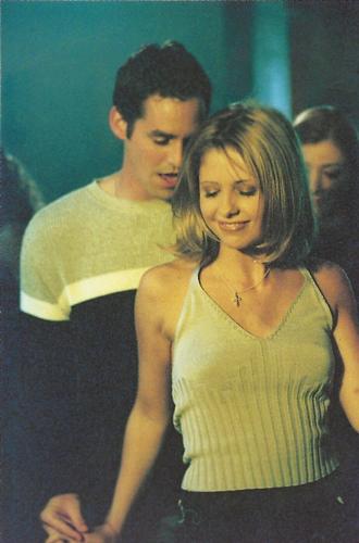 1999 Inkworks Buffy the Vampire Slayer Photo Cards #12 Xander Harris / Buffy Summers Front