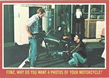 1976 Topps Happy Days - 'A' Series #3A Fonz, Why Do You Want 4 Photos Of Your Motorcycle? Front