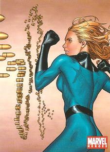 2008 Preziosi Collection Marvel Heroes #17 Invisible Woman Front