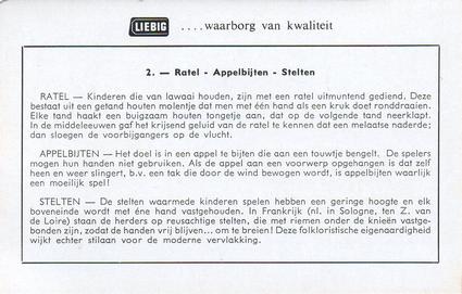 1961 Liebig Kinderspelen van voorheen (Olden Day Childrens Games) (Dutch Text) (F1762, S1776) #2 Ratel - Appelbijten - Stelten Back