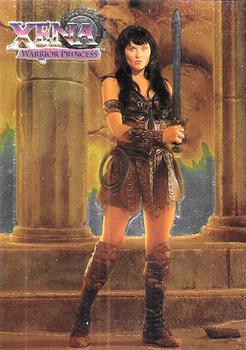 1998 Topps Xena: Warrior Princess - Refractor Chromium #C2 Xena Front