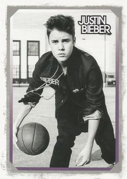 2012 Panini Justin Bieber #30 A noted Los Angeles Lakes fan, Justin was on hand at the Staples Center in April 2012... Front