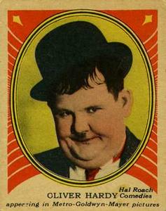 1937 Shelby Gum Hollywood Screen Stars (R68) #19 Oliver Hardy Front