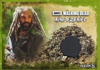 2018 Topps The Walking Dead Season 8 - Costume Relics Mold #NNO King Ezekiel Front