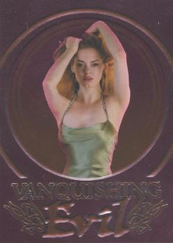 2004 Inkworks Charmed Connections - Vanquishing Evil #VE6 Paige Front