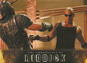 2004 Rittenhouse The Chronicles of Riddick #10 Riddick Attacks Front