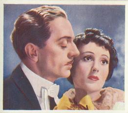 1939 Godfrey Phillips Famous Love Scenes #15 William Powell / Luise Rainer Front