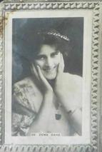 1910-20 Imperial Tobacco Actresses (C90) #25 Zena Dare Front