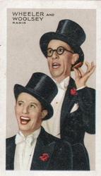 1935 Gallaher Stars of Screen & Stage #6 Bert Wheeler / Robert Woolsey Front
