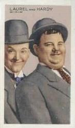 1935 Gallaher Stars of Screen & Stage #9 Stan Laurel / Oliver Hardy Front