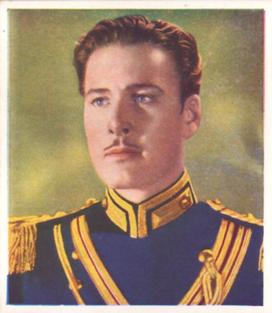 1939 Godfrey Phillips Characters Come to Life #12 Errol Flynn as Major Geoffrey Vickers Front