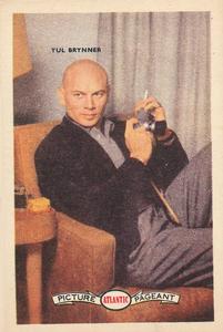 1958 Atlantic Petroleum Picture Pageant Film Stars #16 Yul Brynner Front
