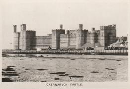 1936 R.J. Lea Famous Views #25 Caernarvon Castle Front