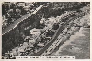 1936 Pattreiouex Sights of Britain (Second Series) #8 An Aerial View of the Foreshore at Shanklin Front